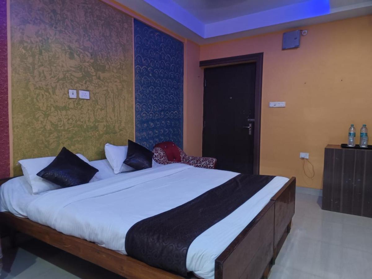 Green Heaven Shree Hotel Puri Eksteriør billede